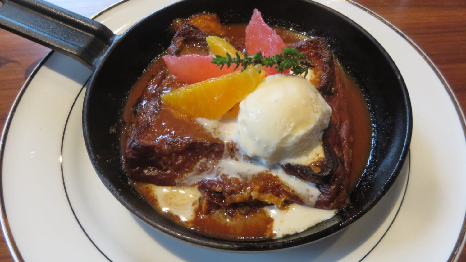 パンとエスプレッソとGINZA LOUNGE フレンチシュゼット・オランジュ