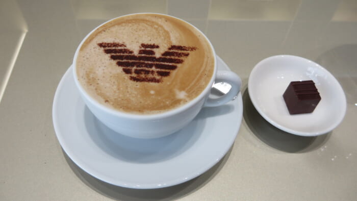 EMPORIO ARMANI CAFFÈ　アルマーニカフェ