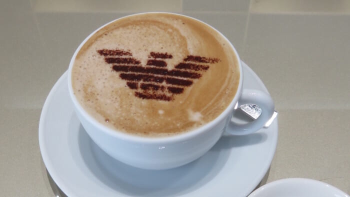 EMPORIO ARMANI CAFFÈ　アルマーニカフェ