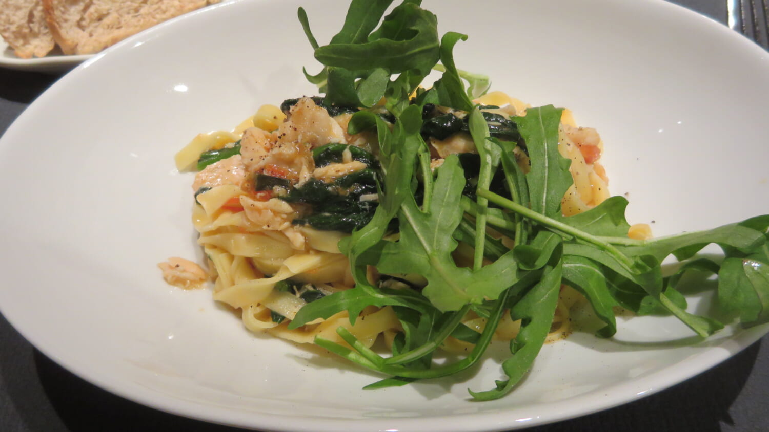 和洋折衷 まる銀座 パスタ