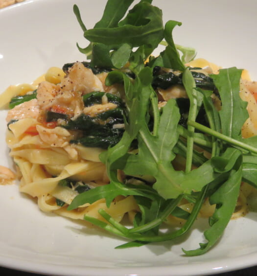 和洋折衷 まる銀座　パスタ