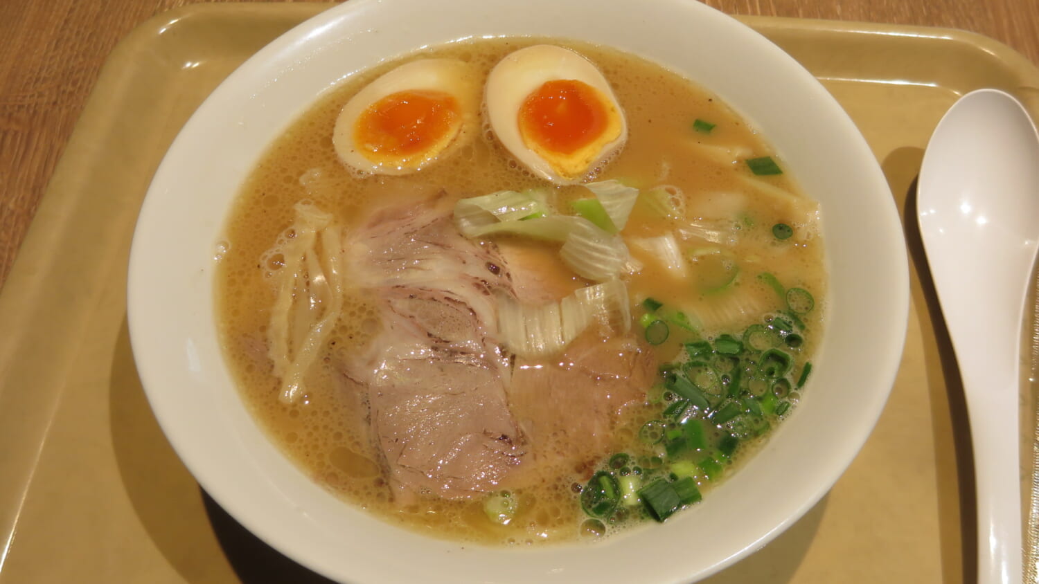 POPUPラーメン　麺屋 菜々兵衛 鶏白湯味玉つき