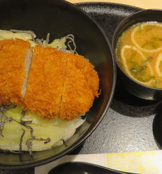 まい泉食堂　塩ヒレかつ丼