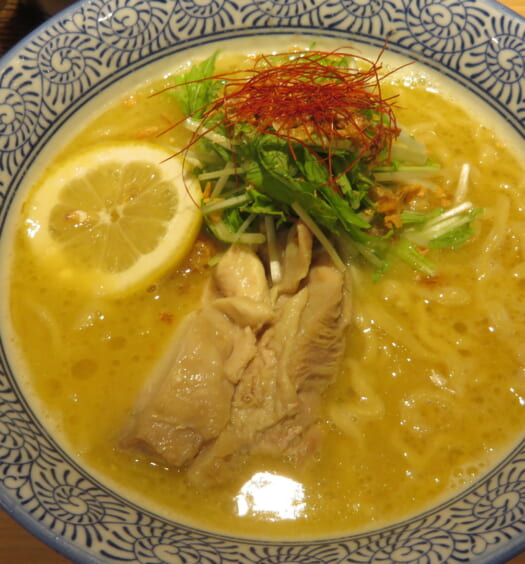麺屋NOBUNAGA　濃厚鶏白湯NOBUNAGAラーメン