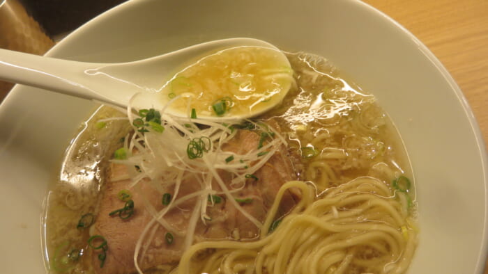 ラーメンGINZA TONBOX 塩ラーメン