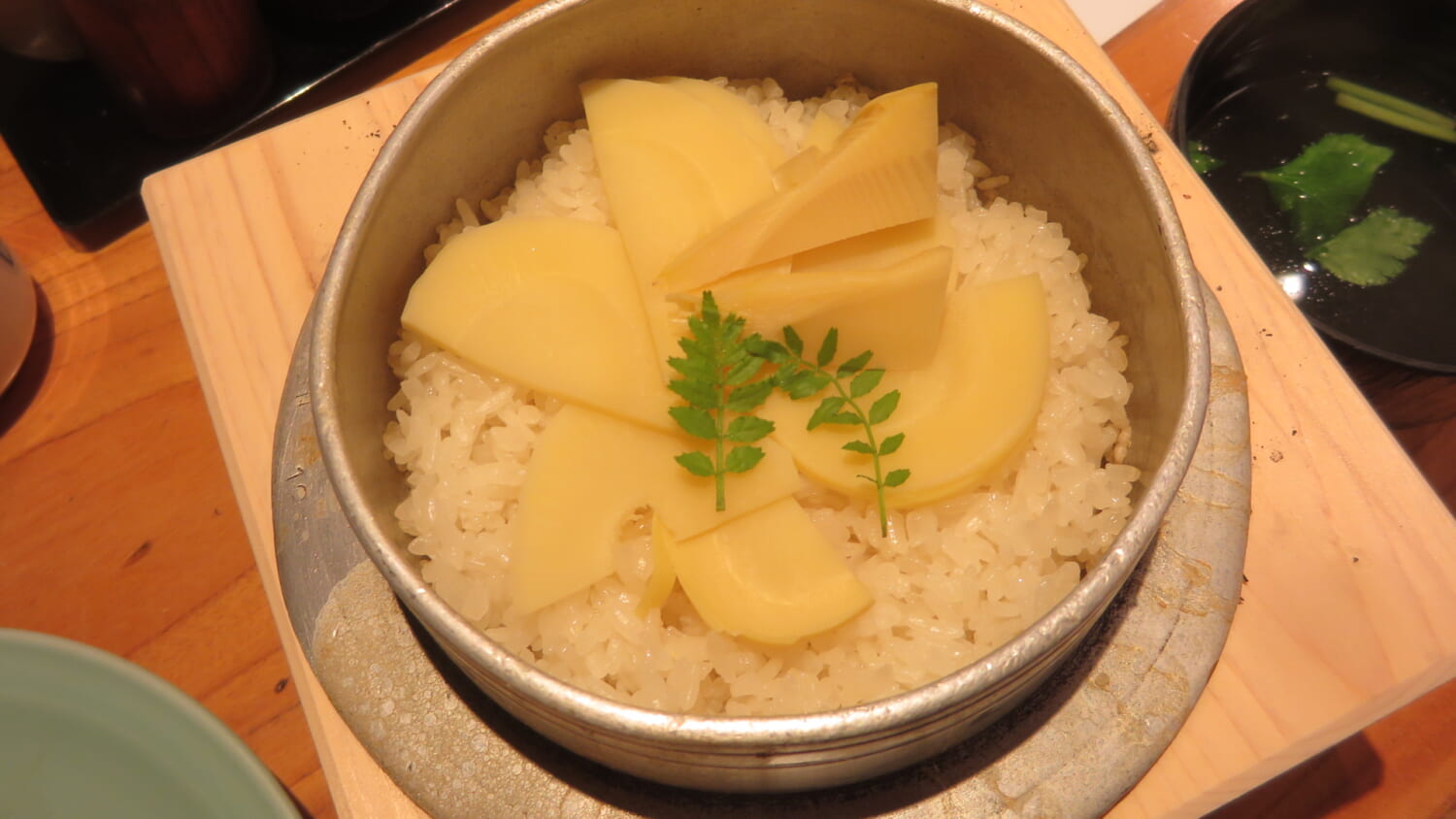 鳥ぎん本店 新筍釜めし