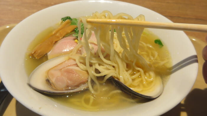 POPUPラーメン　らぁめん登里勝 大はまぐり塩らぁめん