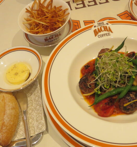 Bacha Coffee　肉料理 「ケフタ」ミートボール