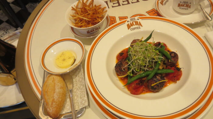 Bacha Coffee　肉料理 「ケフタ」ミートボール