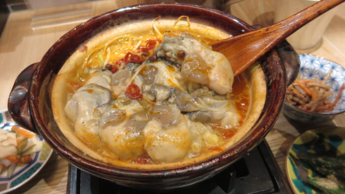 ひまり商店　火鍋牡蠣