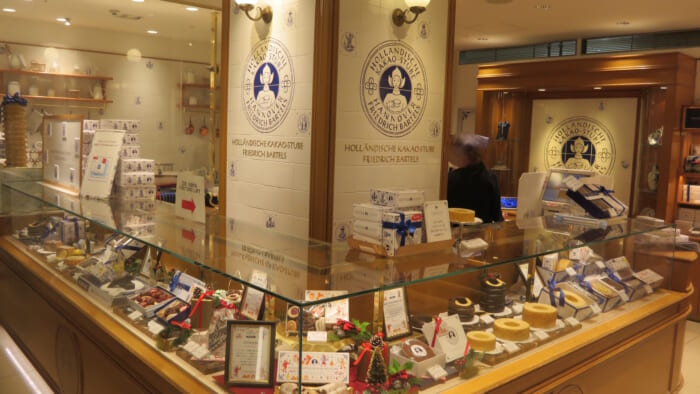 HOLLANDISCHE KAKAO-STUBE＠三越　外観