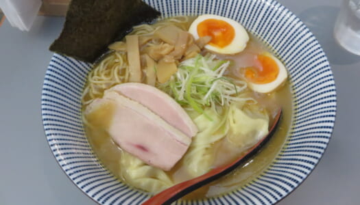 銀座　皇鴨麺　鴨だし中華そば わんたん入り
