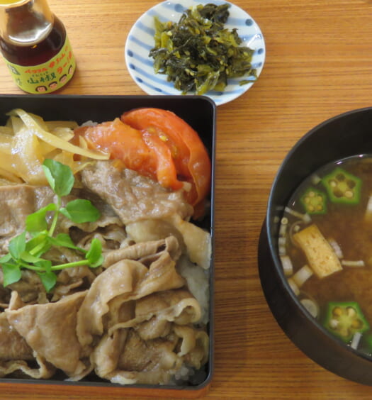 下鴨茶寮@松屋 あか牛のトマトすき焼き重