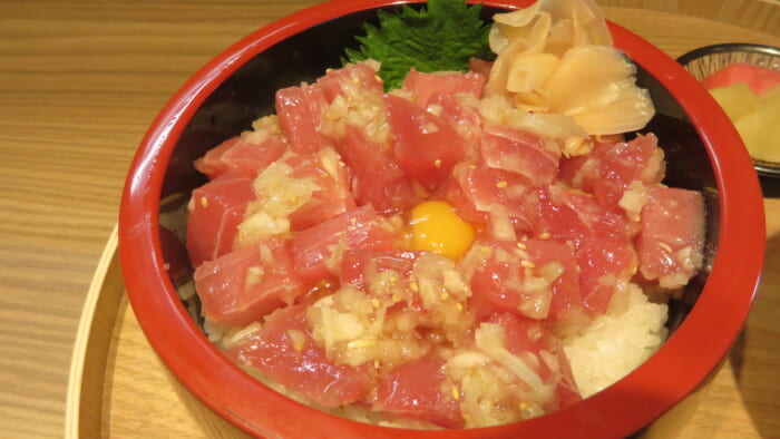 ひだまり　特製ひだまり丼