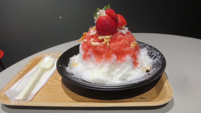 かき氷コレクション・バトン nice & warm いちごのマスカルポーネパイ