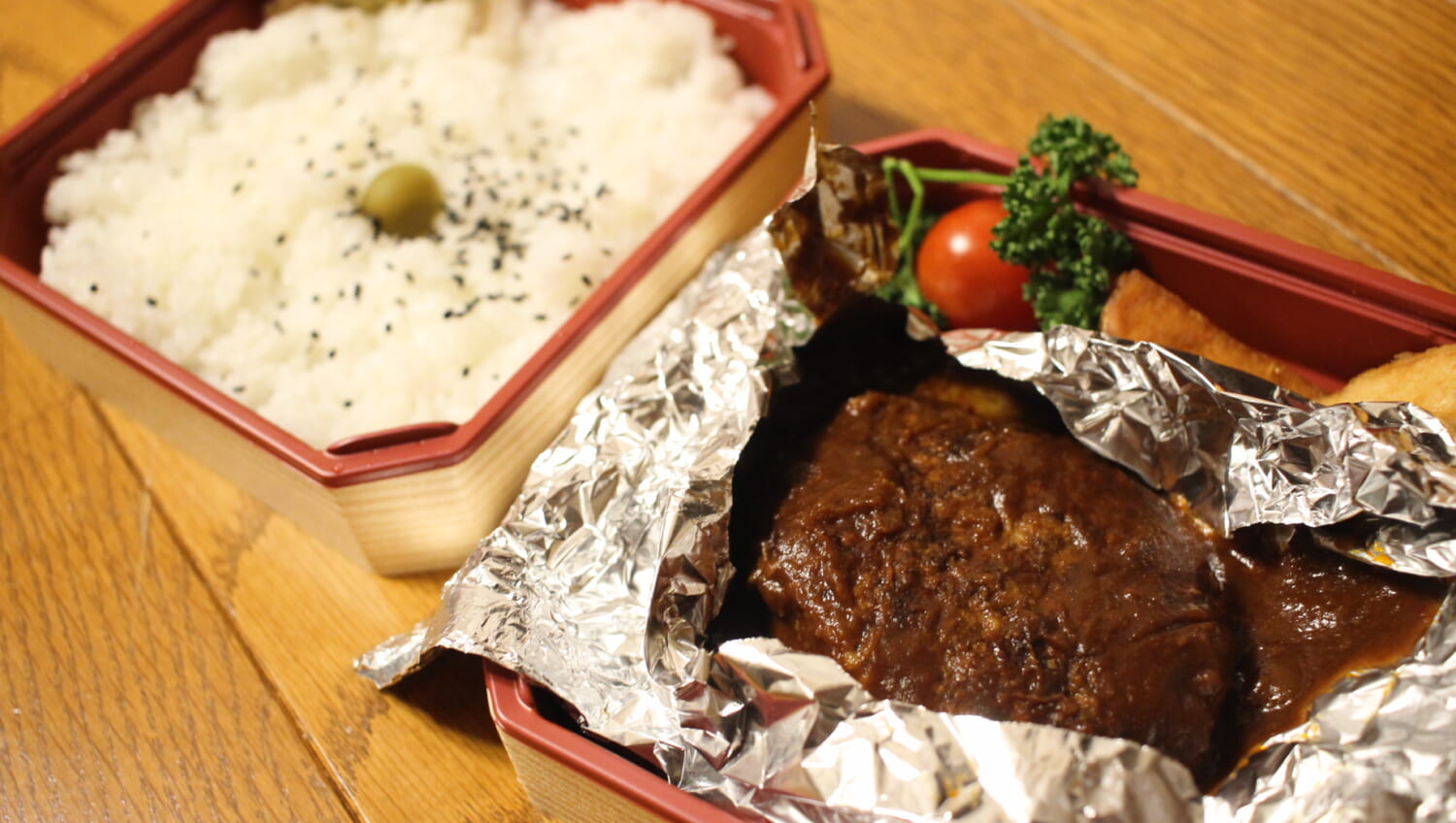 駅弁 つばめグリル　つばめ風ハンブルグステーキ