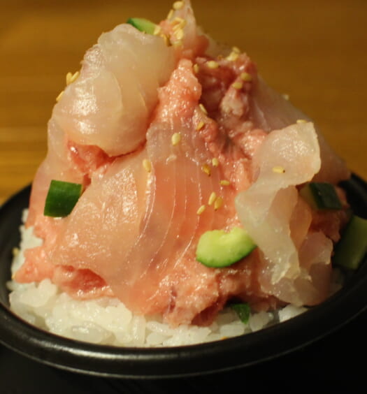 築地カイセンノドン つきじめしb