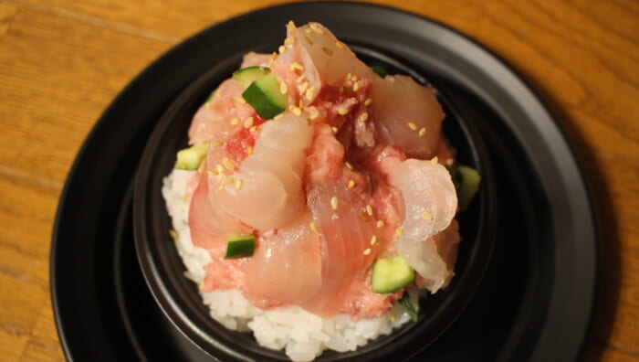 築地カイセンノドン　つきじめしb