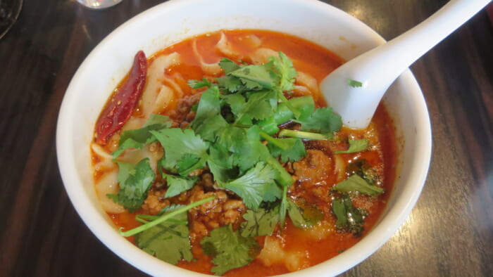 XI'AN　麻辣刀削麺