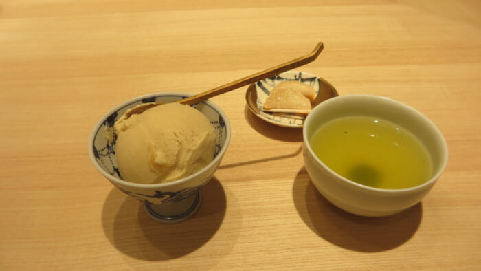 赤坂おぎ乃 和甘　甘味と茶のセット