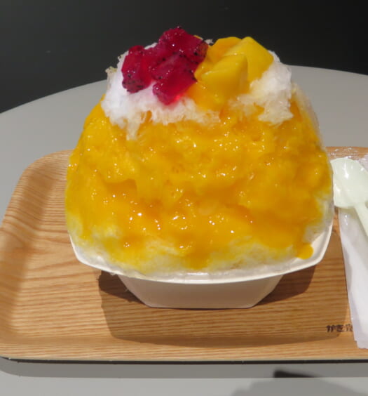 かき氷コレクション・バトン クラフトカフェ トロピカルマンゴー