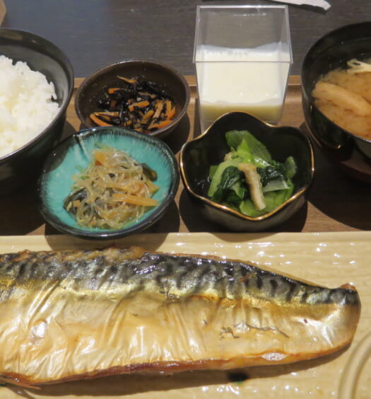 嵐山茶寮　焼き鯖定食