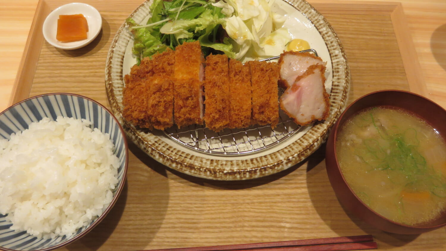 黒豚ふくや 六白黒豚ロースかつ定食