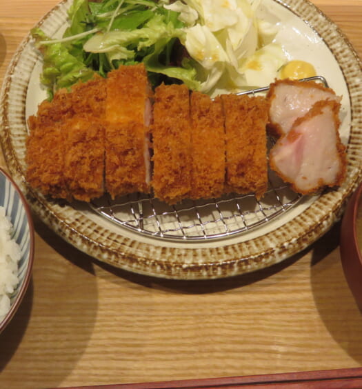 黒豚ふくや　六白黒豚ロースかつ定食
