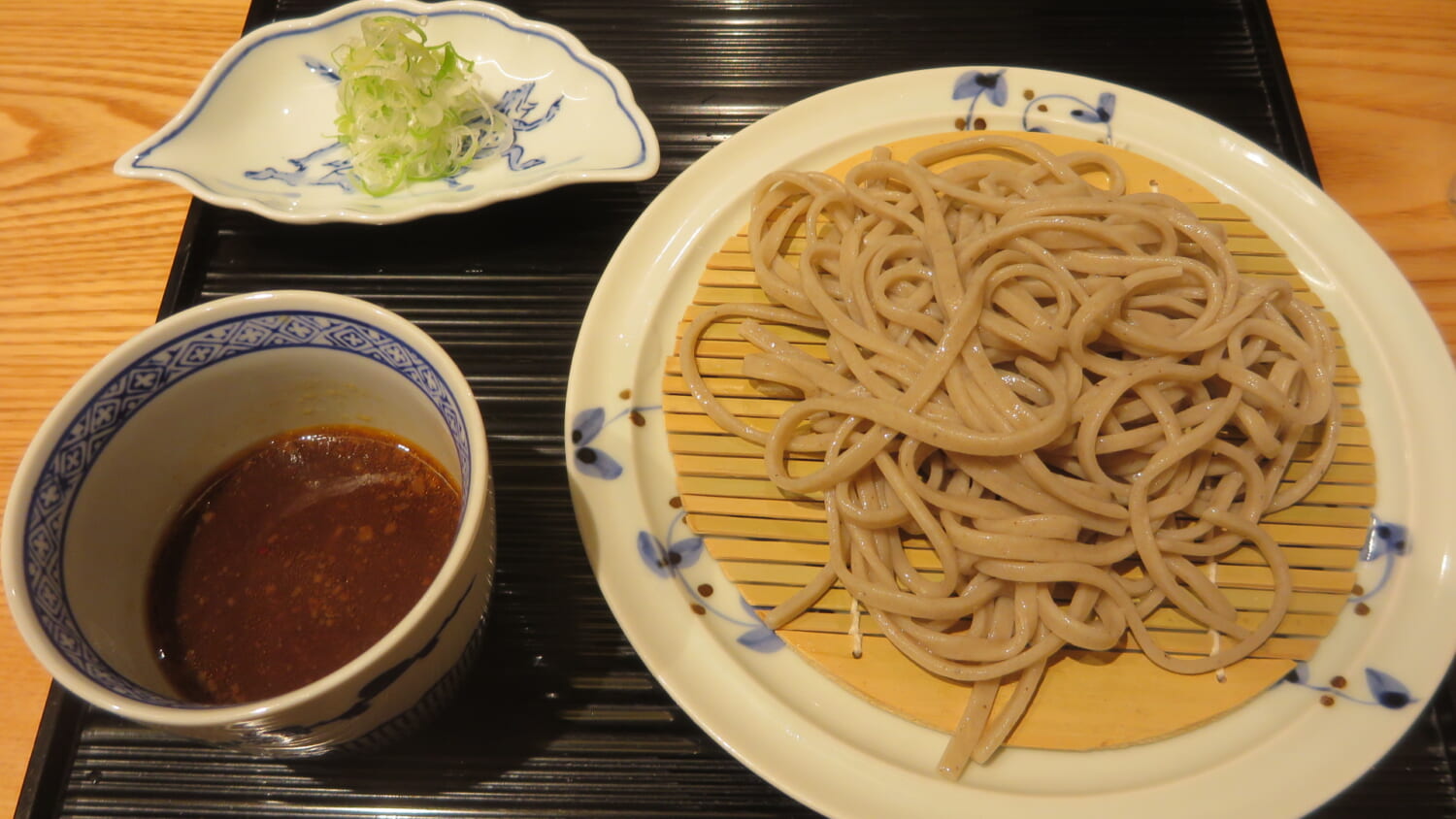 日比谷ろくさん亭　蕎麦