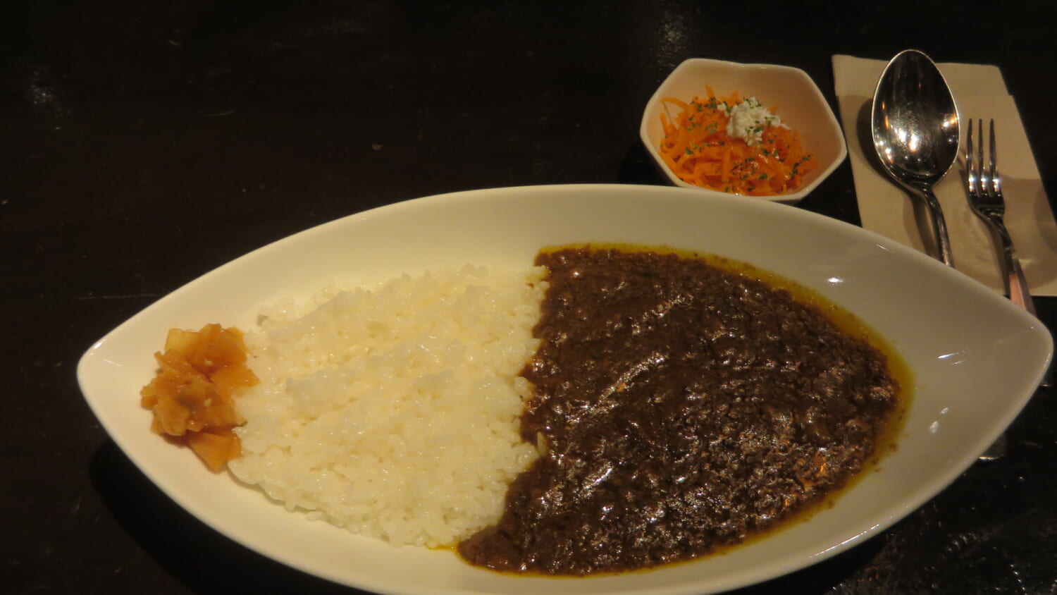JBA BAR SUZUKI カレー